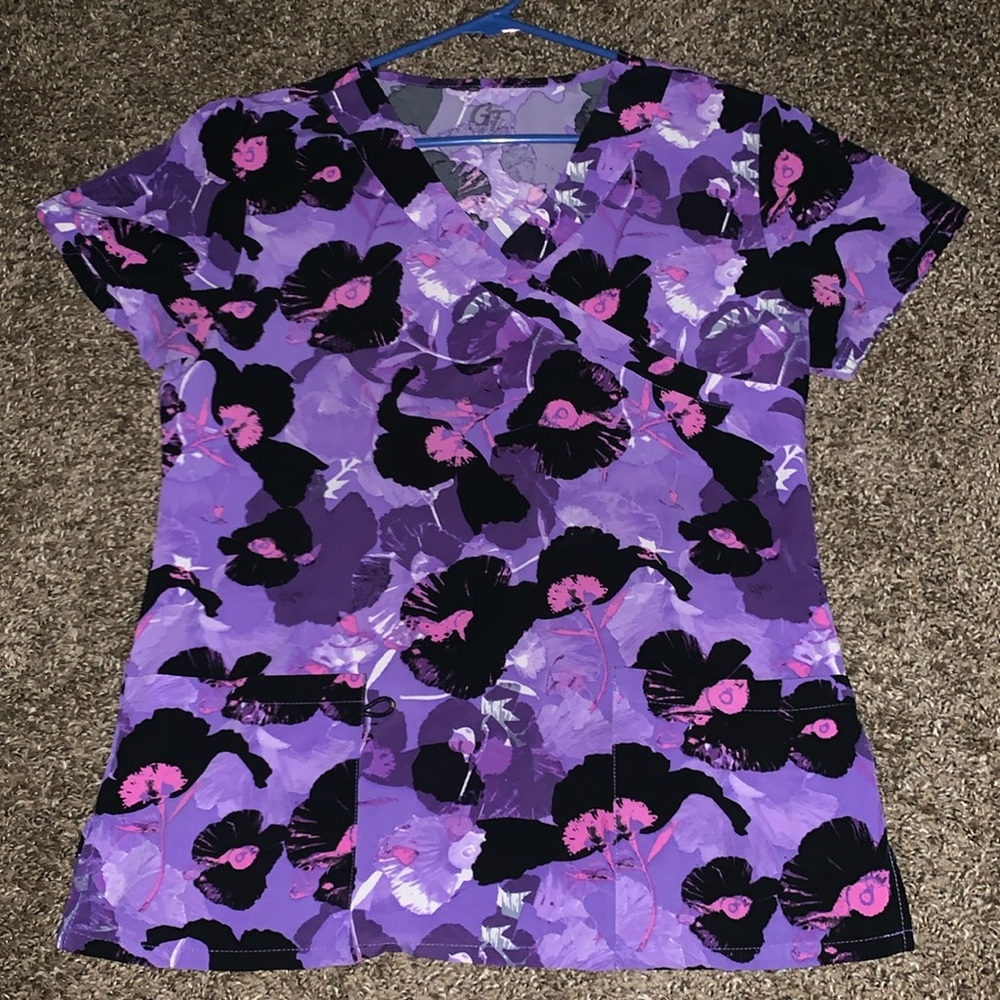 GT Performance Scrub Top Women’s Size M
